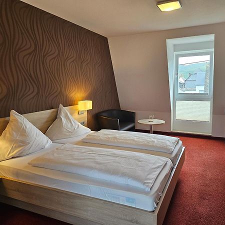 Lindenhof Hotel Osterspai Екстериор снимка