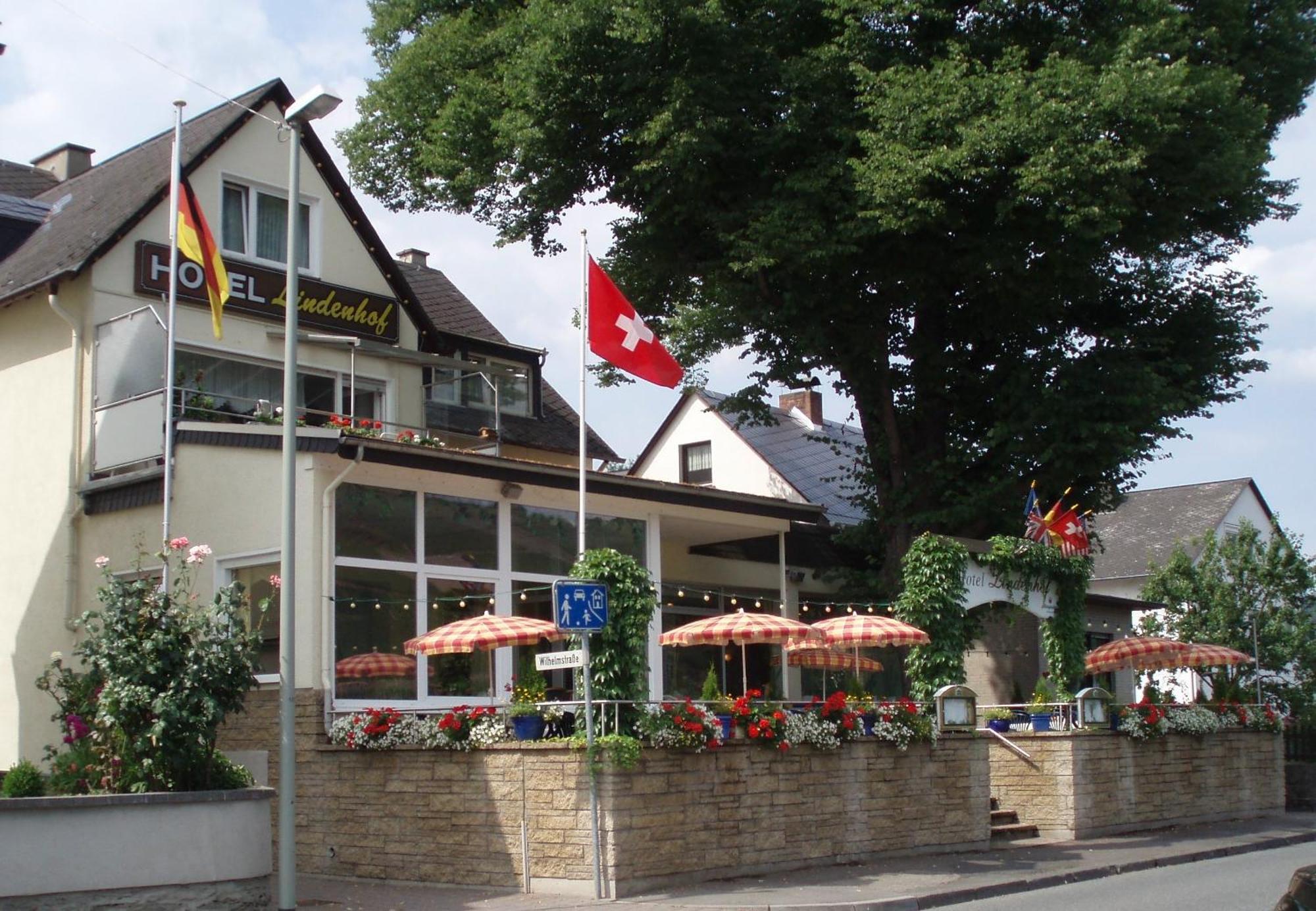 Lindenhof Hotel Osterspai Екстериор снимка